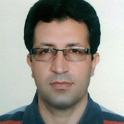 هنرمند به وسیله واکنش نشان دادن به اتفاقات پیرامونش ماندگار می شود