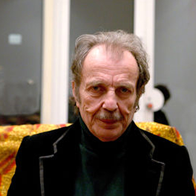 آثاری از فرانتس وست در موزه تیت مدرن لندن