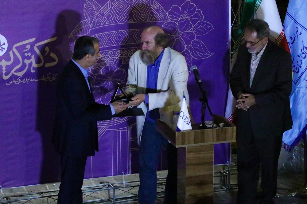 در نخستین شب از هفتۀ اردبیل، خانۀ تاریخی صادقی میزبان یکی از باشکوه‌ترین و فرهنگی‌ترین برنامه‌های سال بود؛ «شب میراث فرهنگی اردبیل» شبی پر از شور، هویت و افتخار